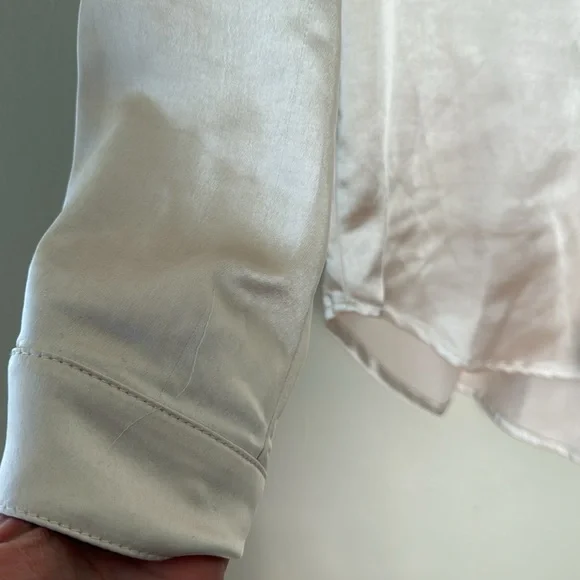 Princess Polly Cream Champagne Satin Blouse 2 - Picture 4 of 6